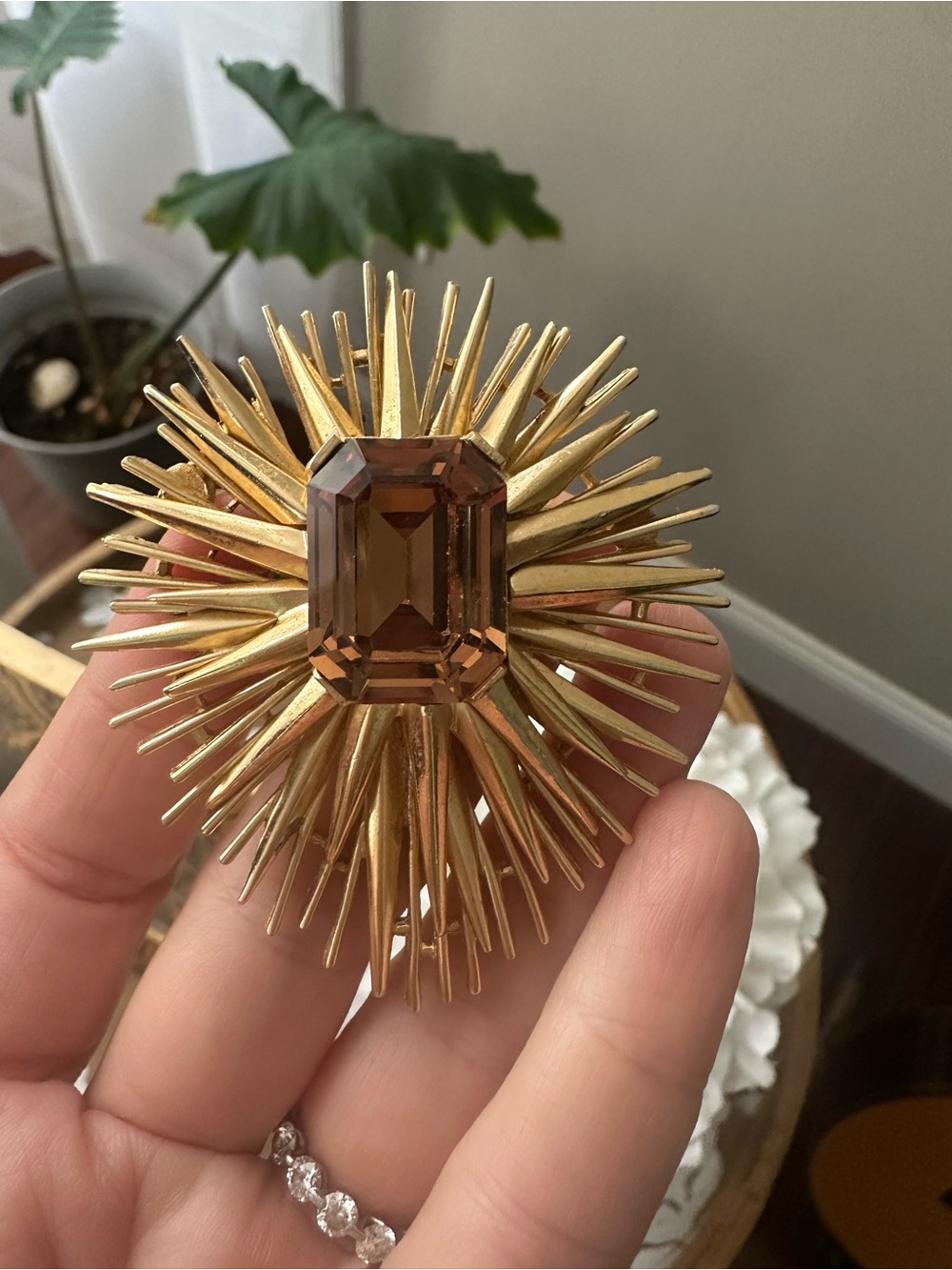 VTG Brooch Crown Trifari "Sputnik" or "Starburst" 1960s - Picture 2 of 7